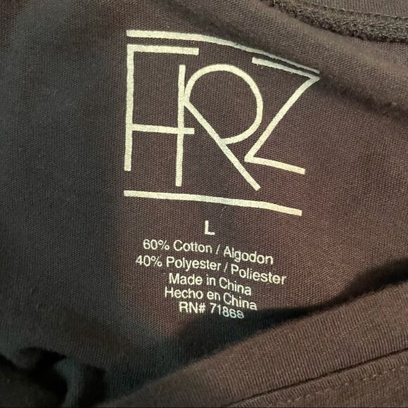 2/$30 FRZ Grey Holiday Kitten Snowflake Graphic Long Sleeve T-Shirt - Picture 6 of 11